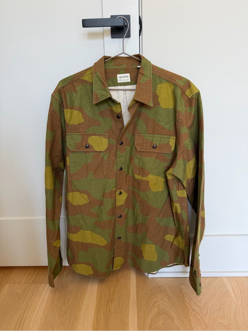 Todd Snyder Men’s Green & Brown Camo Utility Longsleeve Shirt